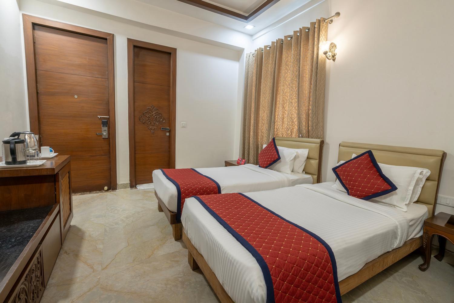 Spree Hotel Agra - Walking Distance To Tajmahal Buitenkant foto