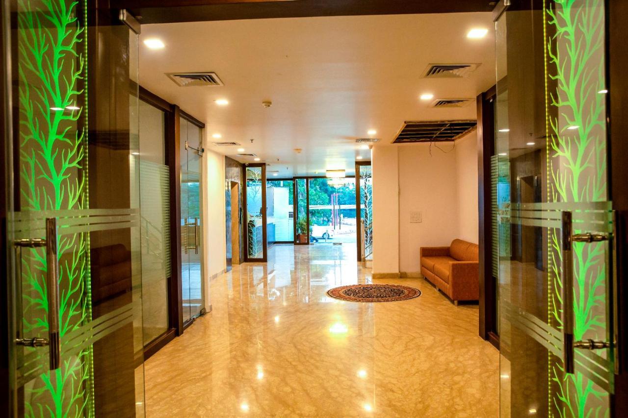 Spree Hotel Agra - Walking Distance To Tajmahal Buitenkant foto
