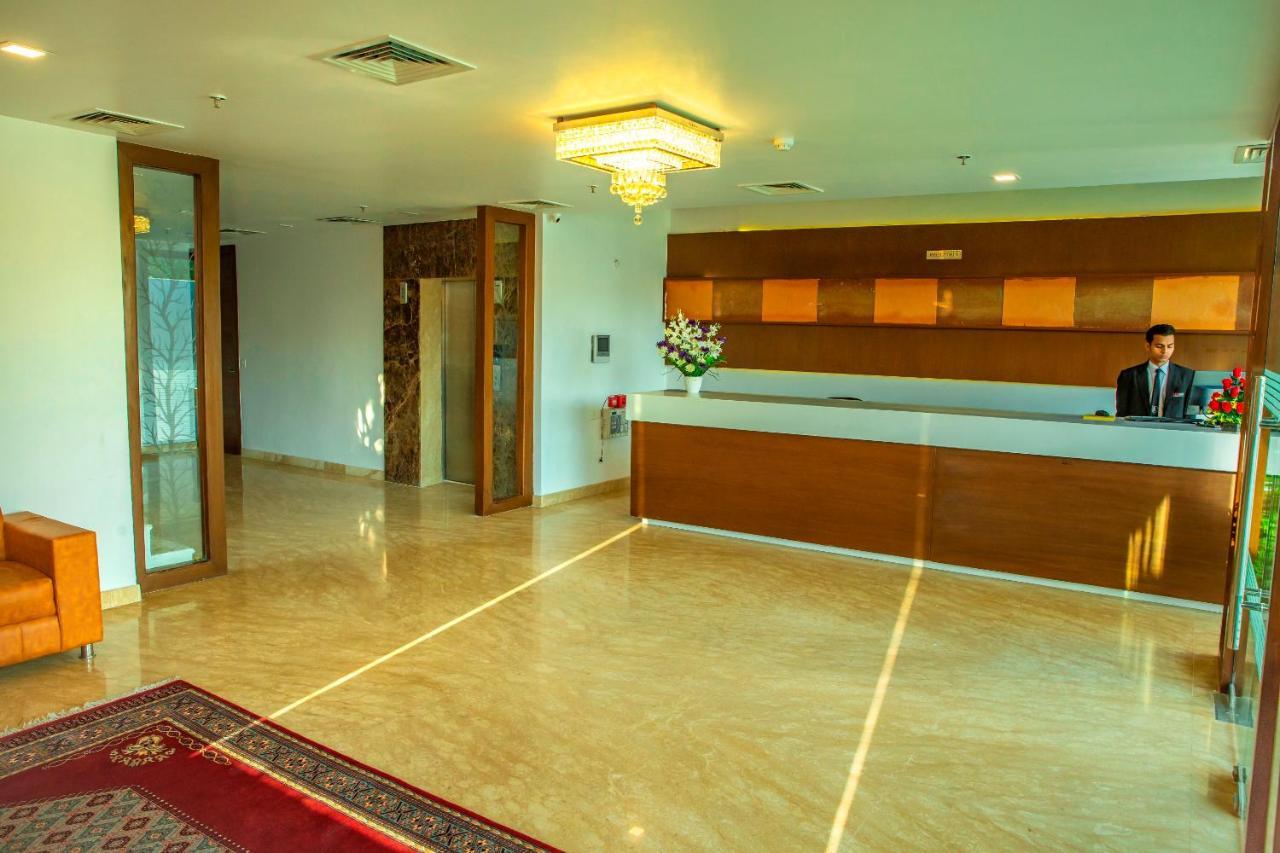 Spree Hotel Agra - Walking Distance To Tajmahal Buitenkant foto